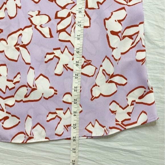 Halogen Lavendar Cap Sleeve Blouse Faux Button Back Square Neck Size S - Picture 7 of 7